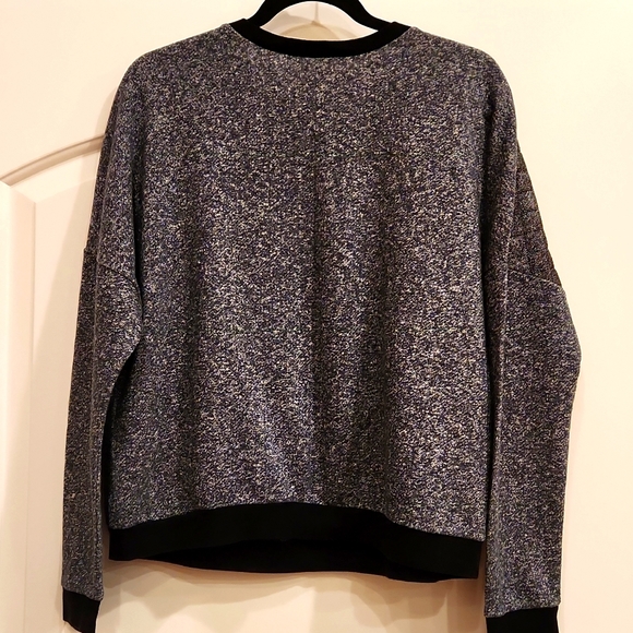 BCBGeneration Sweatshirt size L - Picture 3 of 6